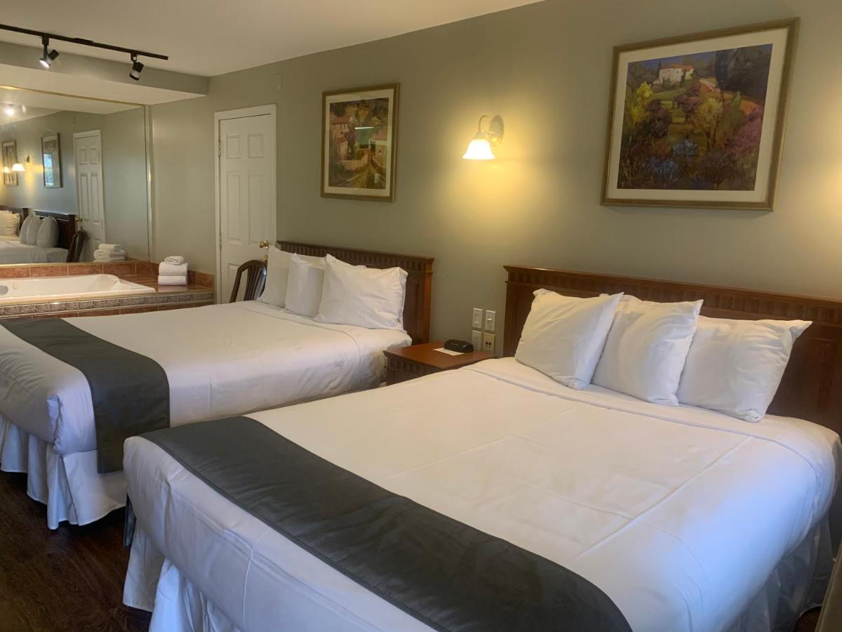 Hotel And Suites Les Laurentides Saint-Sauveur Luaran gambar