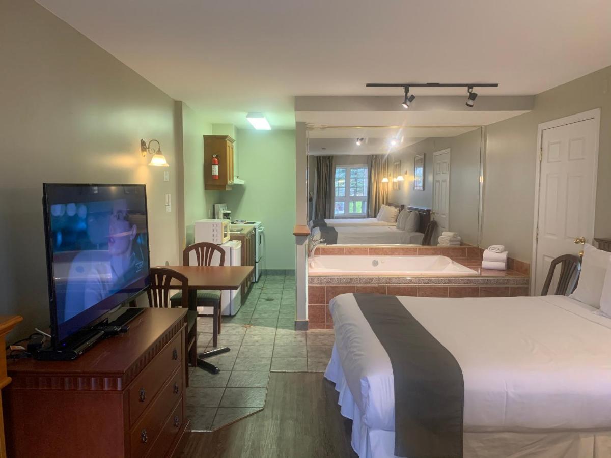 Hotel And Suites Les Laurentides Saint-Sauveur Luaran gambar