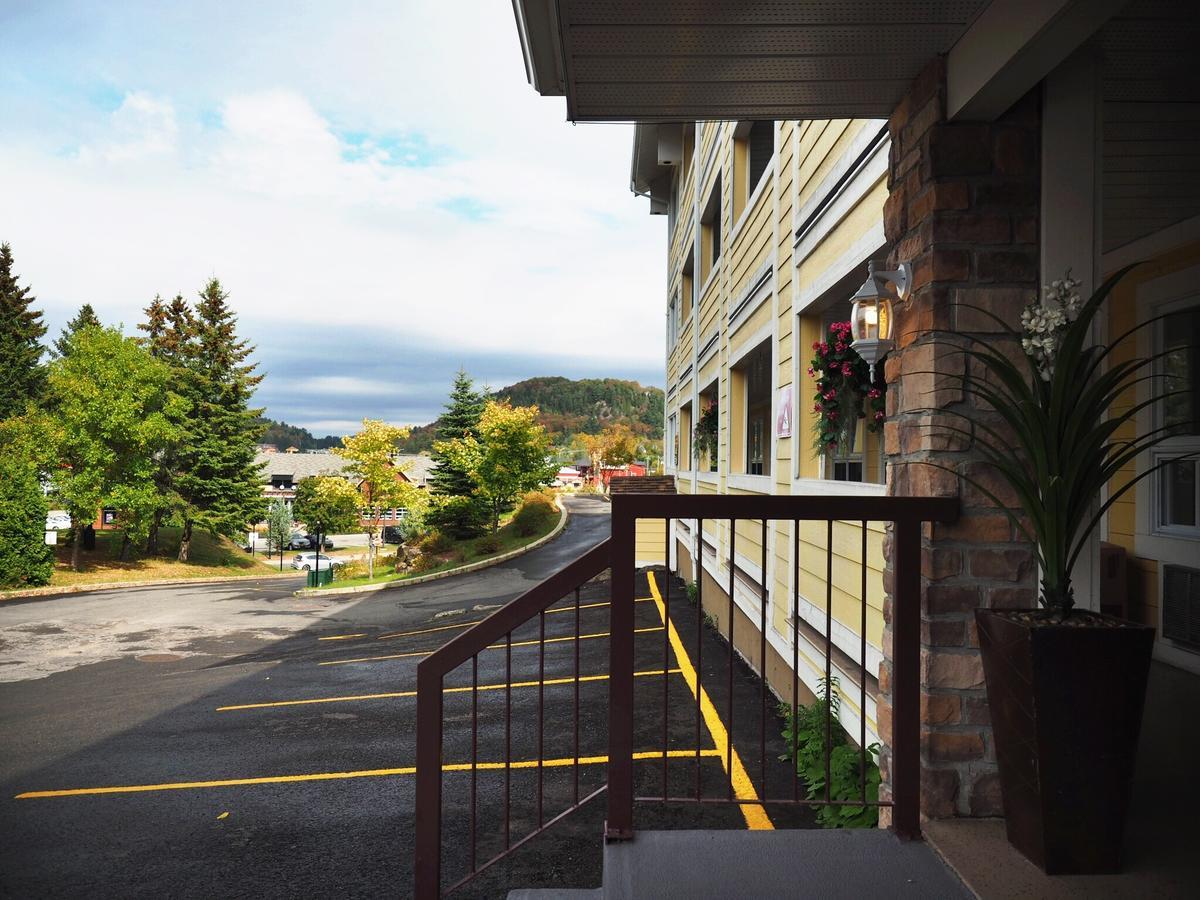 Hotel And Suites Les Laurentides Saint-Sauveur Luaran gambar